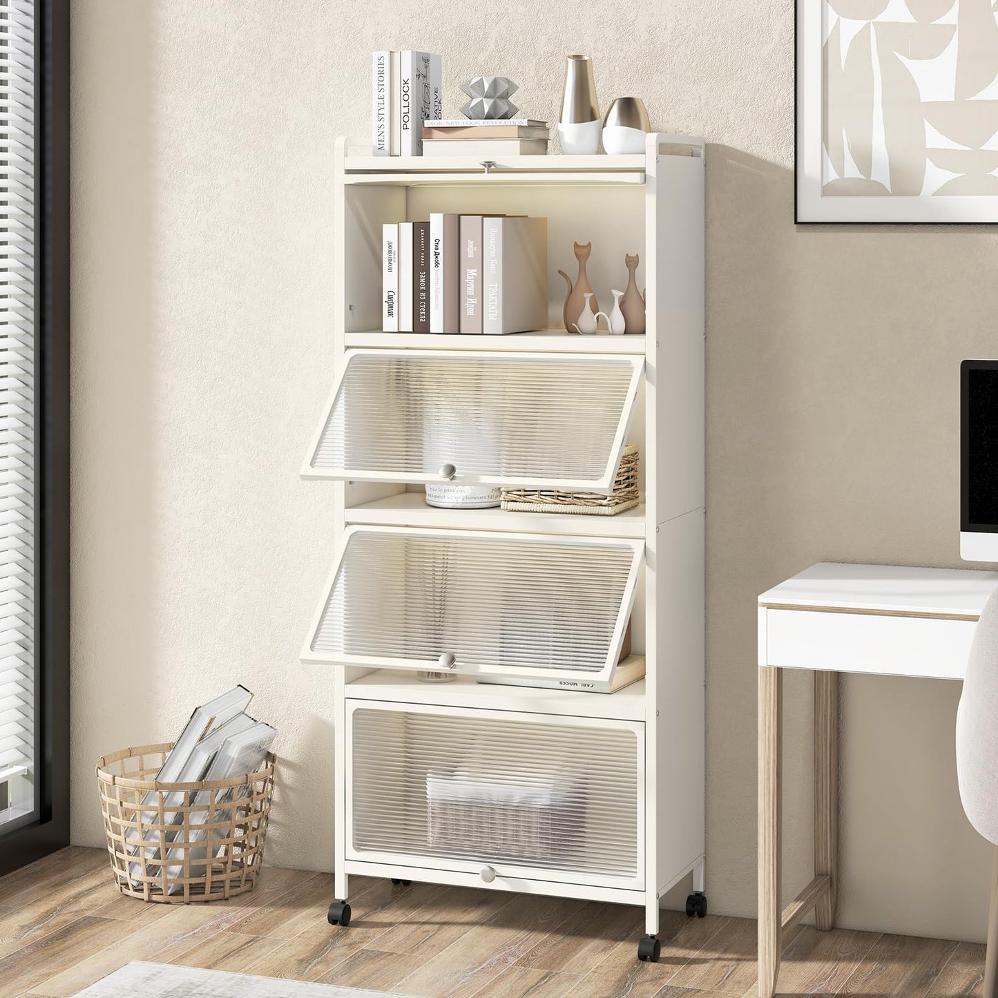 KOMFOTTEU Estantería de Cocina de 5 Niveles, Armario con 4 Ruedas y Puertas Transparentes, Mueble de Almacenamiento de Metal con Dispositivo Antivuelco para Comedor, 60 x 32 x 154 cm (Blanco)